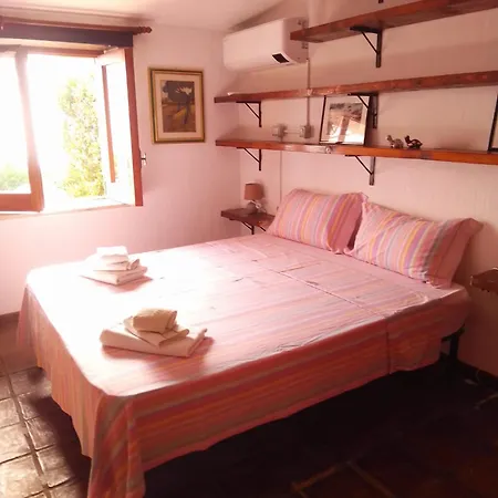 Holiday home Le Casette Di Coccorino