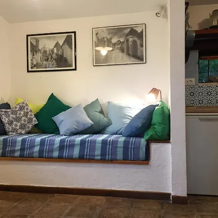 Holiday home Le Casette Di *